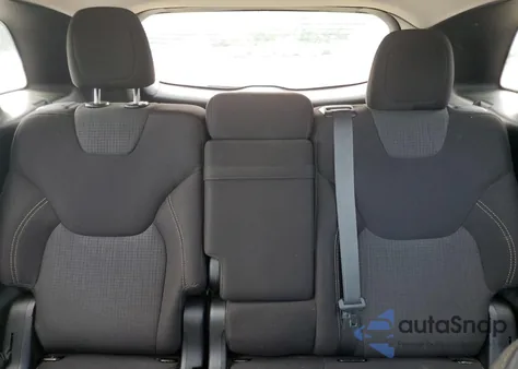 2016 Jeep Cherokee Latitude из США, поврежденный, VIN 1C4PJMCS4GW101176